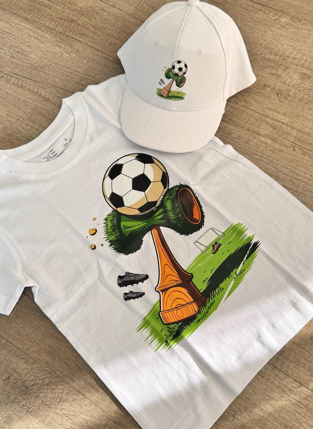 Set Tricou + Șapcă Kendama Fotbal pentru copii